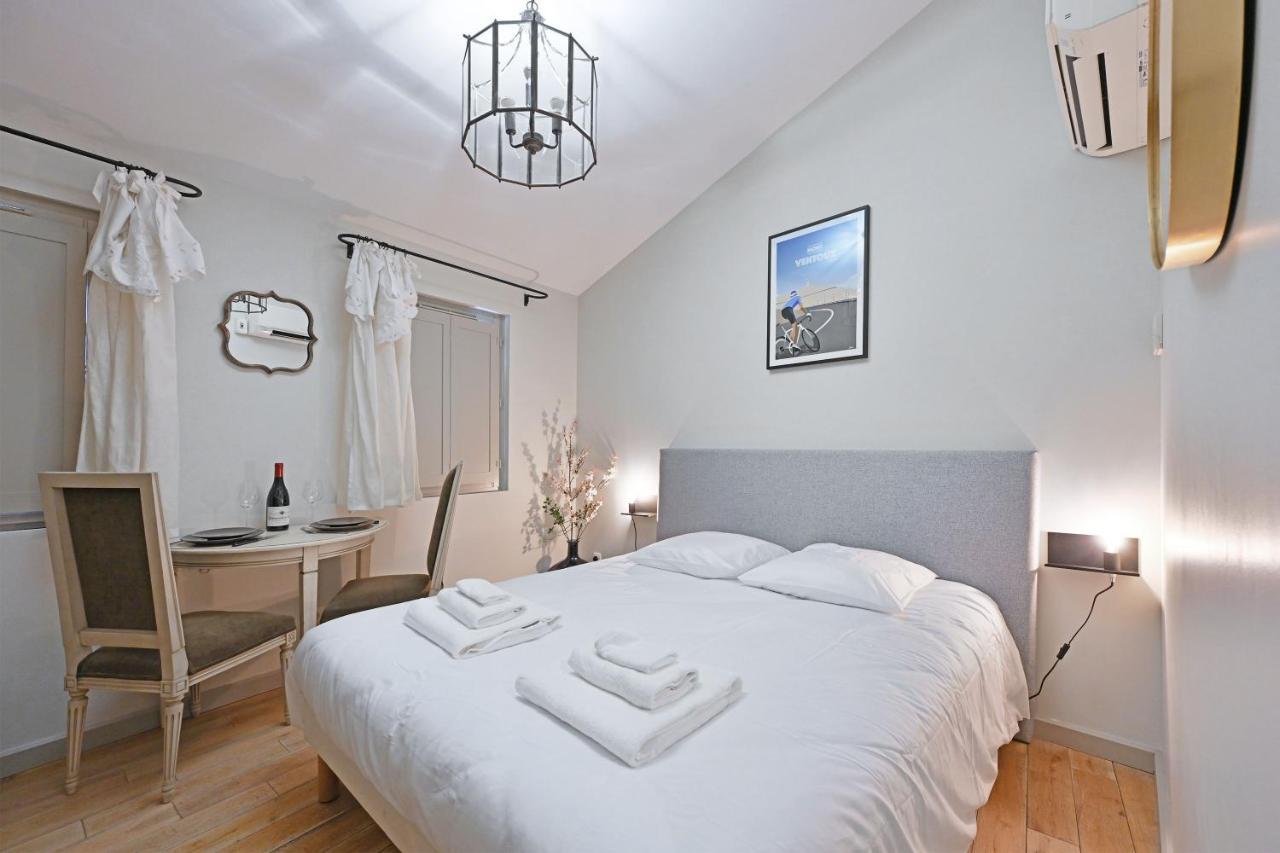 Au Coeur Des Papes, Dans Batisse De Charme Studios & Appartements En Coeur De Ville Avignon Kültér fotó