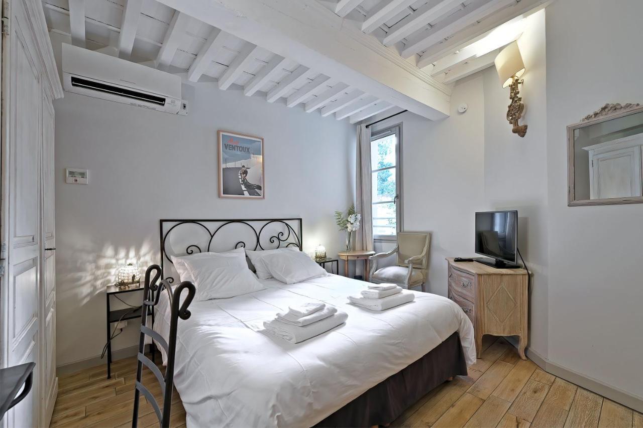 Au Coeur Des Papes, Dans Batisse De Charme Studios & Appartements En Coeur De Ville Avignon Kültér fotó
