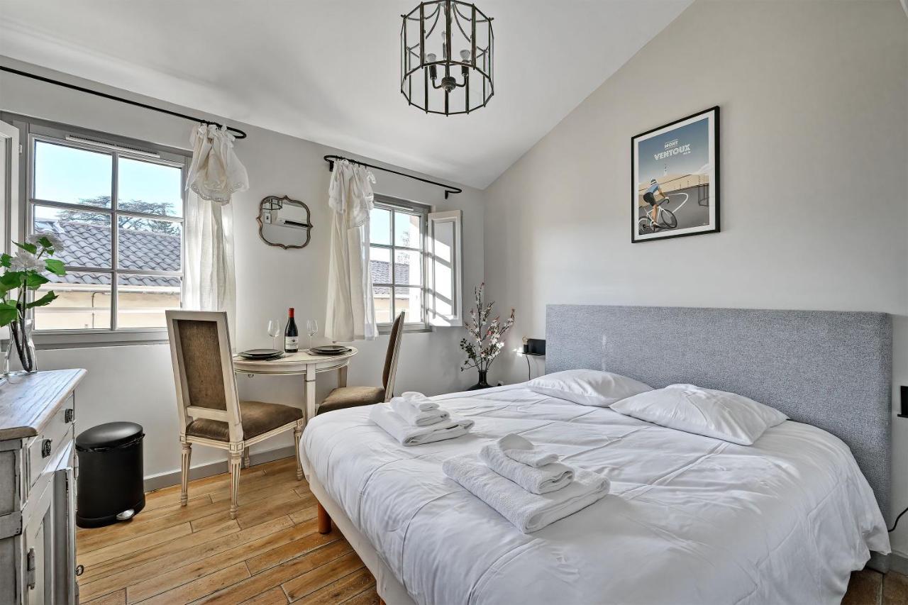 Au Coeur Des Papes, Dans Batisse De Charme Studios & Appartements En Coeur De Ville Avignon Kültér fotó