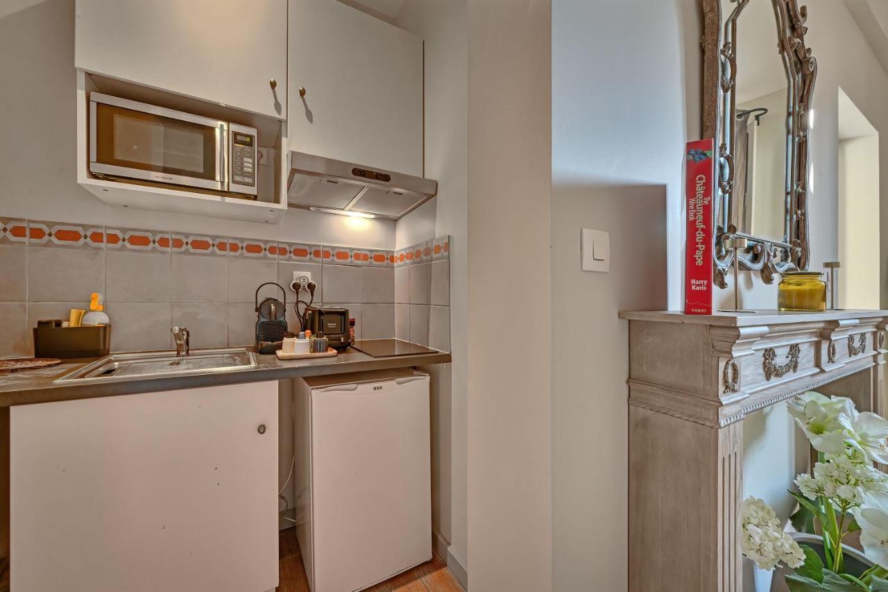 Au Coeur Des Papes, Dans Batisse De Charme Studios & Appartements En Coeur De Ville Avignon Kültér fotó