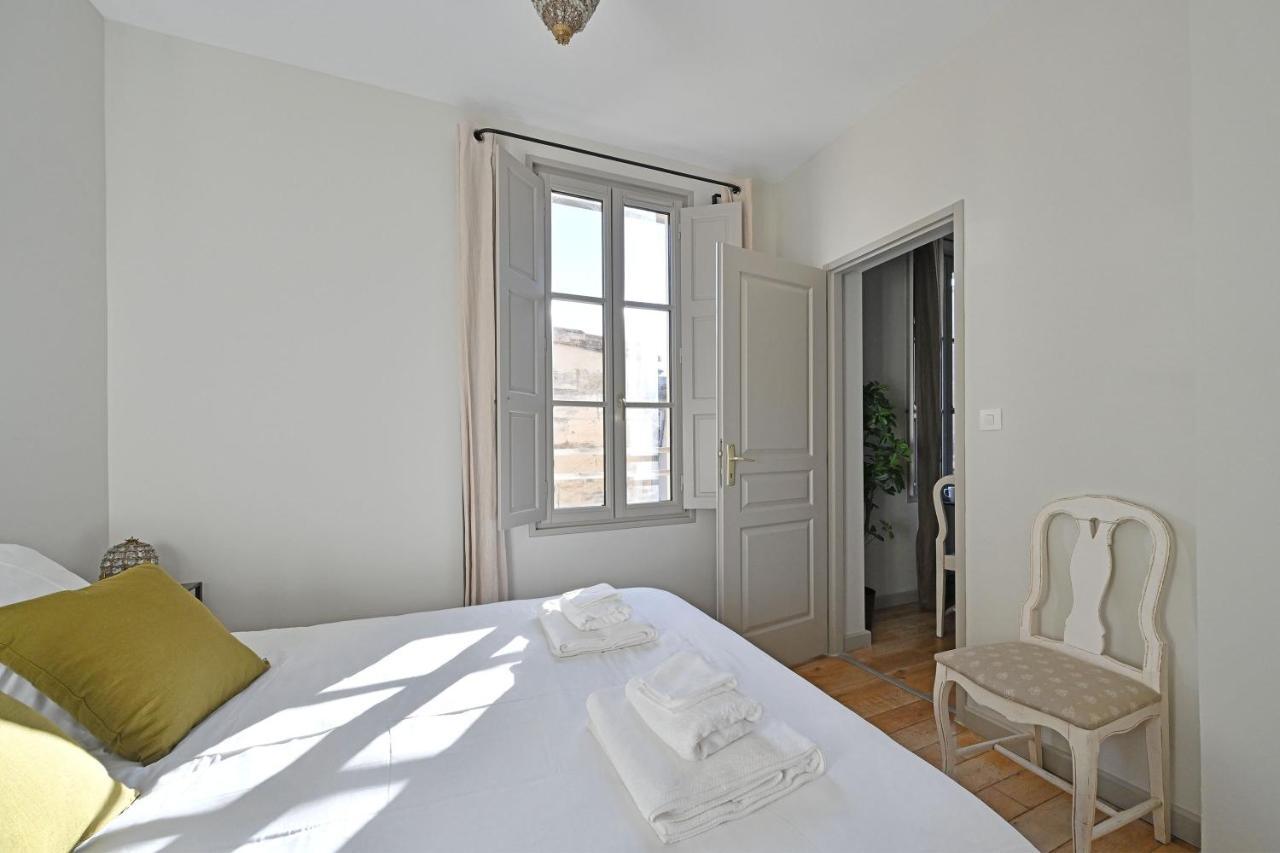 Au Coeur Des Papes, Dans Batisse De Charme Studios & Appartements En Coeur De Ville Avignon Kültér fotó