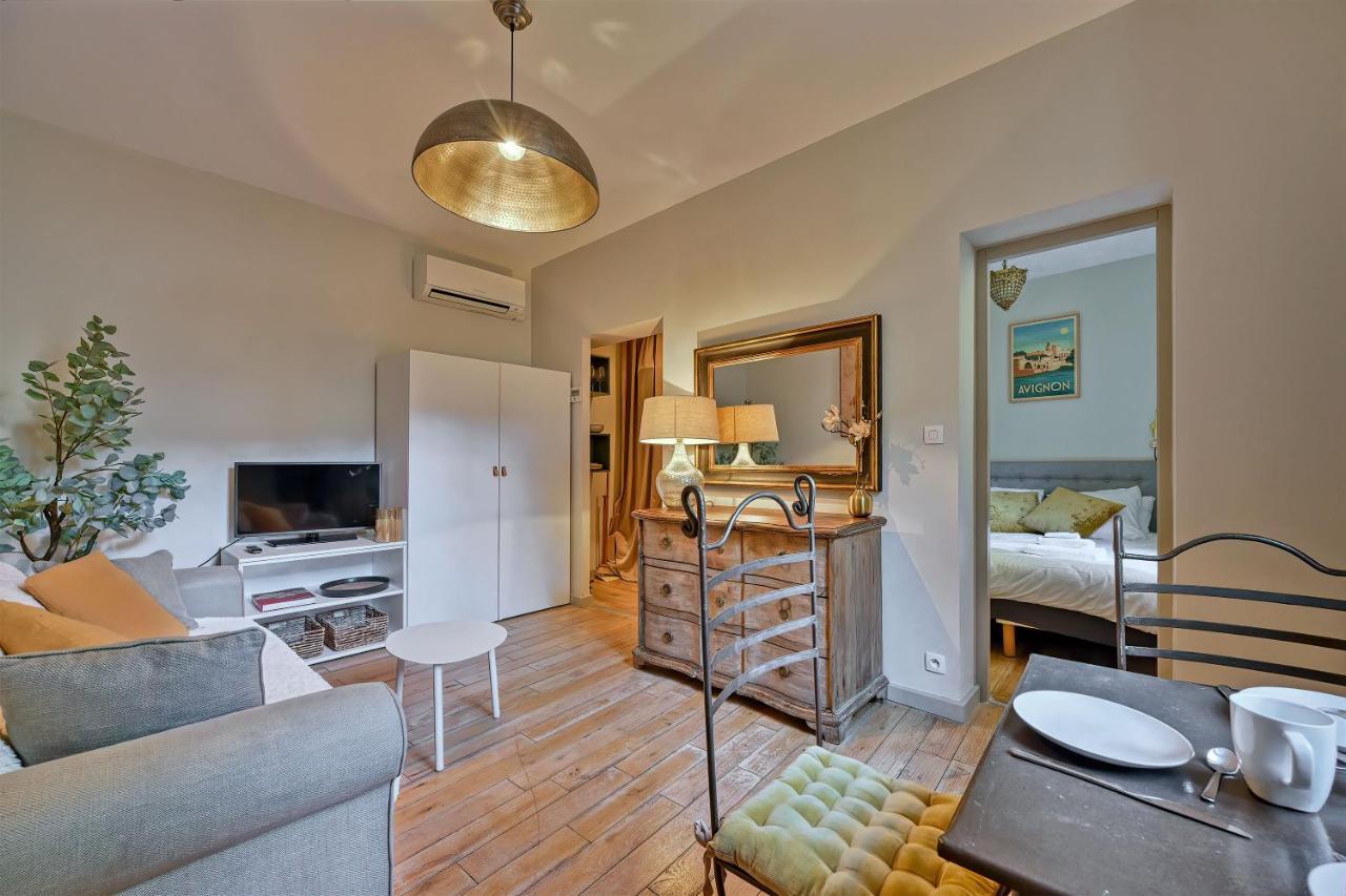 Au Coeur Des Papes, Dans Batisse De Charme Studios & Appartements En Coeur De Ville Avignon Kültér fotó