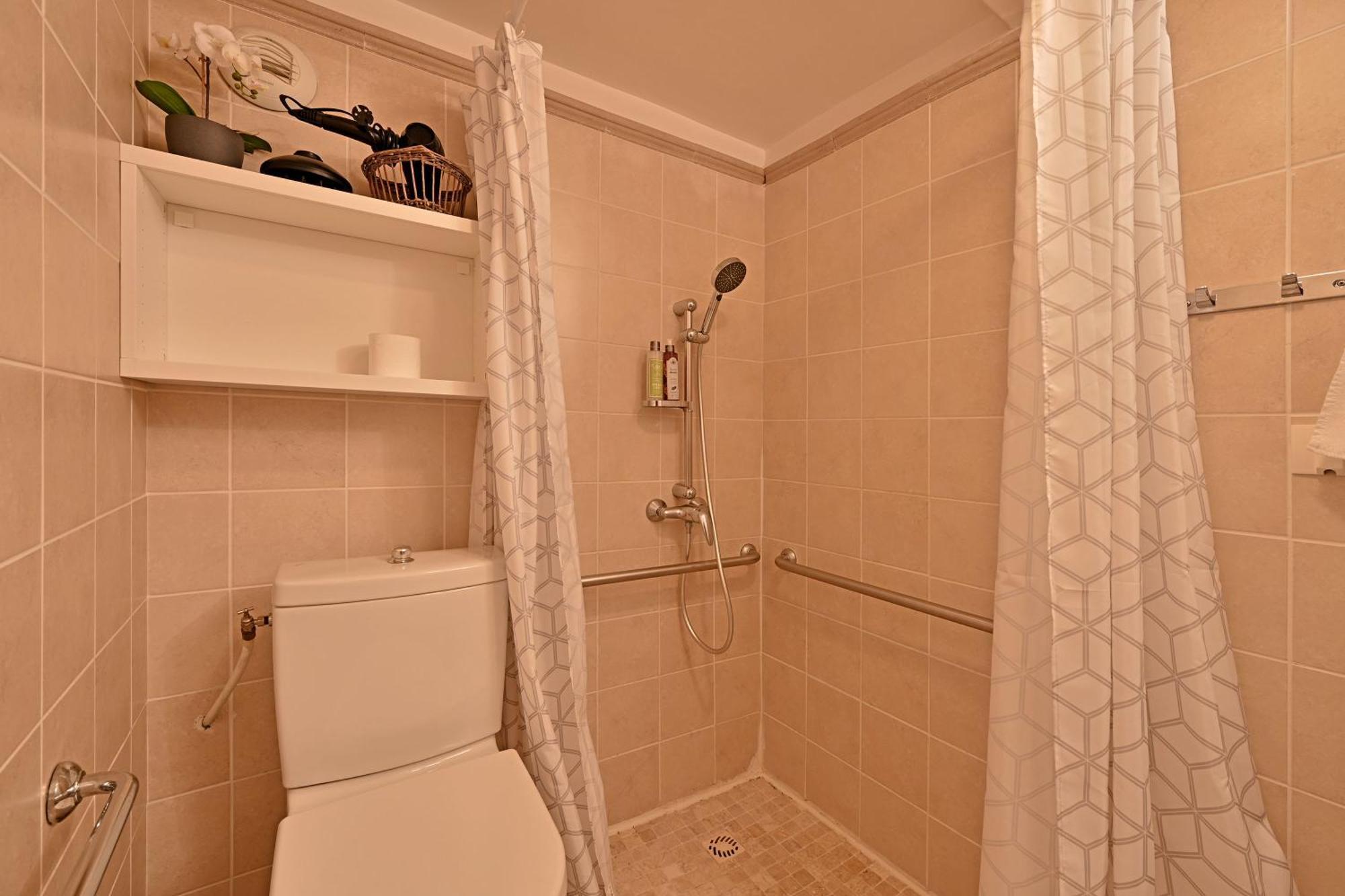 Au Coeur Des Papes, Dans Batisse De Charme Studios & Appartements En Coeur De Ville Avignon Kültér fotó