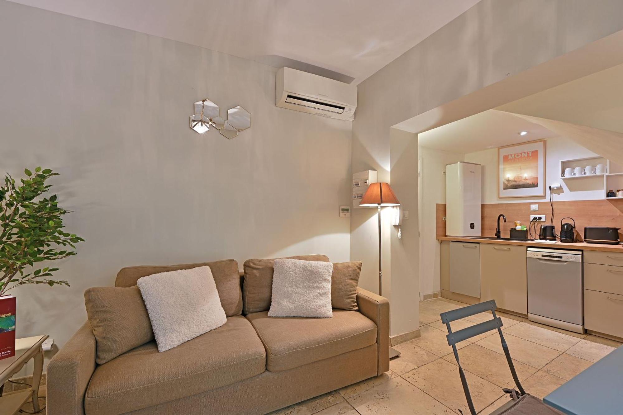 Au Coeur Des Papes, Dans Batisse De Charme Studios & Appartements En Coeur De Ville Avignon Kültér fotó